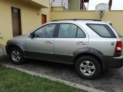 Kia Sorento • 2003 • 211,230 km