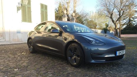 Tesla Model 3 • 2021 • 85,550 km