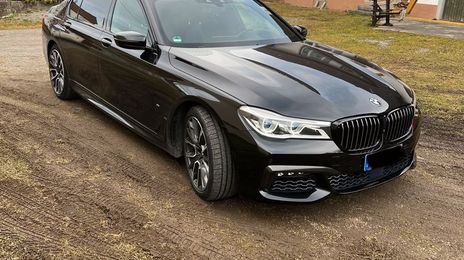 BMW 7 Series • 2016 • 72,000 km