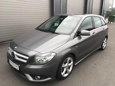 Mercedes-Benz 190 D • 2012 • 191,000 km