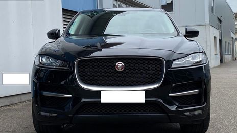 Jaguar F-Pace • 2017 • 80,000 km