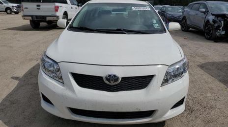Toyota Corolla • 2009 • 10,000 mi