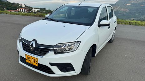 Renault Sandero • 2023 • 60,000 km