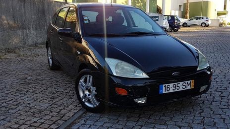 Ford Focus • 2001 • 189,999 km