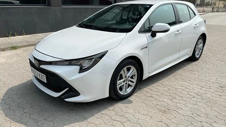 Toyota Corolla • 2019 • 42,000 km