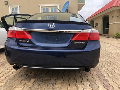 Honda Accord • 2014 • 100,009 km