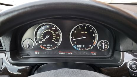 BMW 5 Series • 2014 • 239,000 km