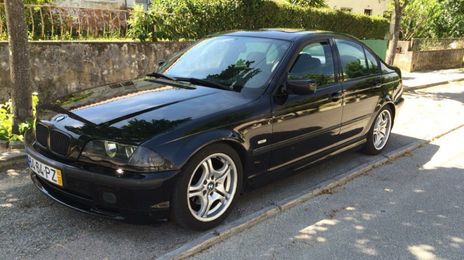 BMW 3 Series • 2000 • 310,000 km