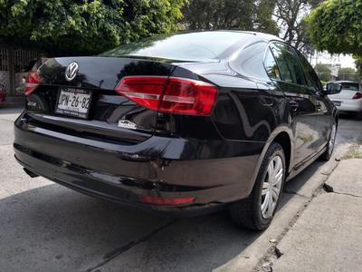Volkswagen Jetta • 2015 • 37,000 km