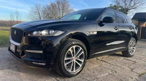 Jaguar F-Pace • 2016 • 106,000 km