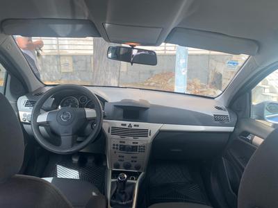 Opel Astra • 2007 • 244,549 km
