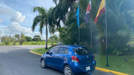 Toyota Vitz • 2010 • 180,000 km