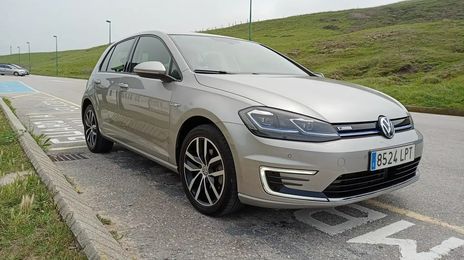 Volkswagen e-Golf • 2021 • 19,020 km