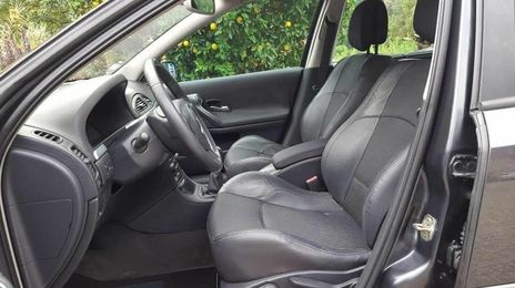 Renault Laguna • 2006 • 171,000 km