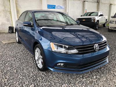 Volkswagen Jetta • 2016 • 40,000 km