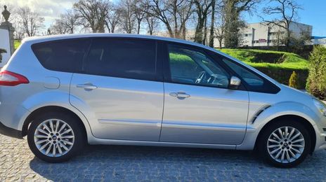 Ford Ranger • 2014 • 164,000 km