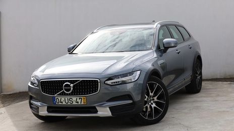 Volvo V90 Cross Country • 2018 • 68,000 km