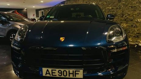 Porsche Macan • 2018 • 60,000 km