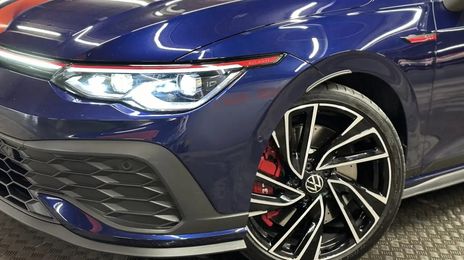 Volkswagen Golf • 2023 • 20,600 km