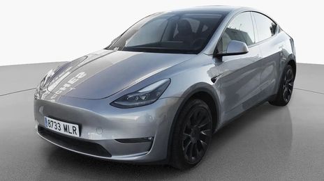 Tesla Model Y • 2023 • 30,400 km