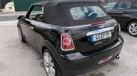 MINI Cooper S Cabrio • 2014 • 140,619 km