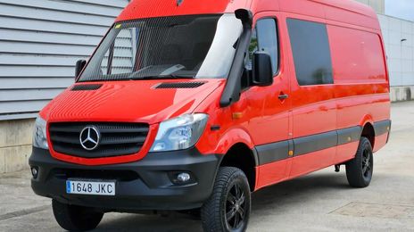 Mercedes-Benz Sprinter • 2015 • 55,000 km