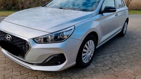 Hyundai i30 • 2018 • 54,000 km