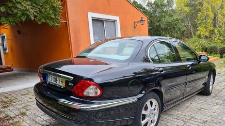 Jaguar X-Type • 2004 • 189,671 km