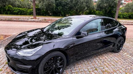 Tesla Model 3 • 2019 • 105,432 km