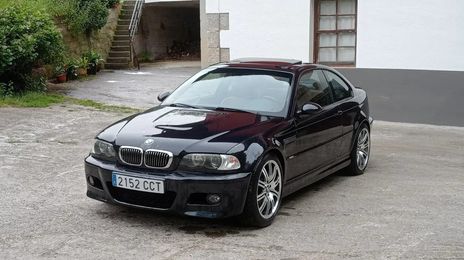 BMW M3 • 2002 • 246,000 km