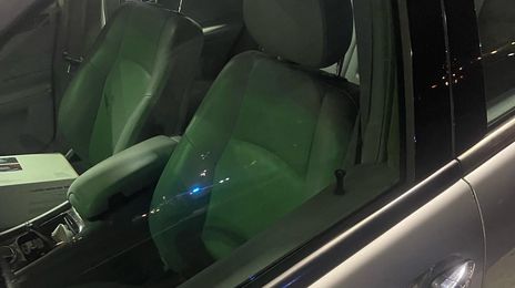 Mercedes-Benz C • 2004 • 196 mi