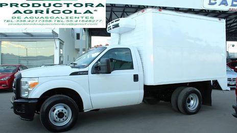 Ford F-350 Super Duty • 2015 • 32,000 km