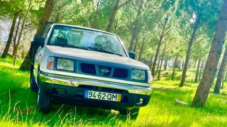 Nissan Pickup • 2000 • 400 km
