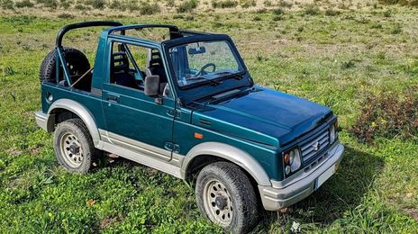 Suzuki Samurai • 1998 • 132,000 km