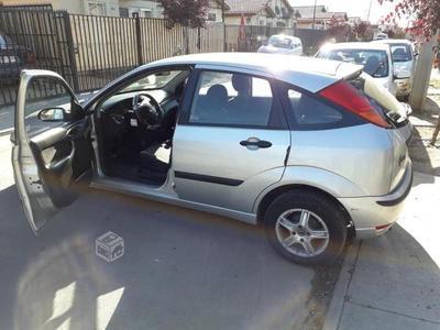 Ford Focus • 2007 • 160,000 km