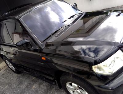 Mitsubishi Pajero • 2003 • 165,000 km