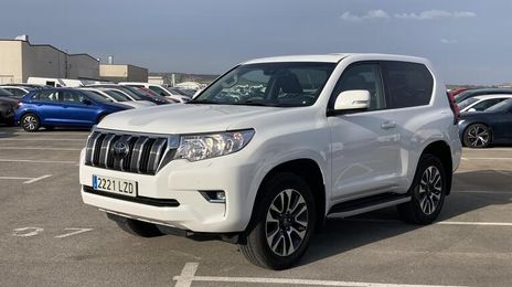 Toyota Land Cruiser • 2022 • 15,926 km