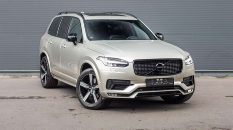 Volvo XC90 • 2016 • 177,000 km