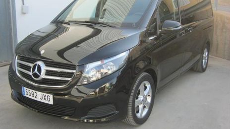 Mercedes-Benz 310 kombi • 2017 • 106,200 km