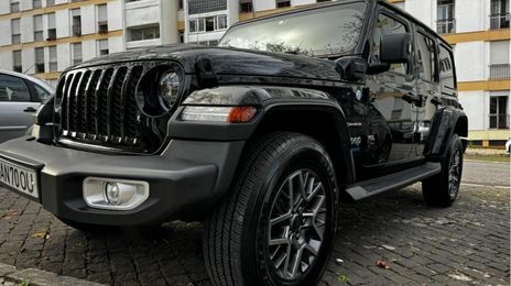 Jeep Wrangler • 2022 • 20,000 km