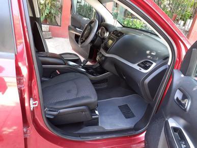 Nissan 300c • 2011 • 20,000 km