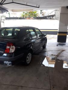 Renault Clio • 2005 • 121,000 km