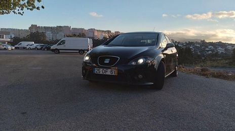 Seat Leon • 2007 • 250,000 km