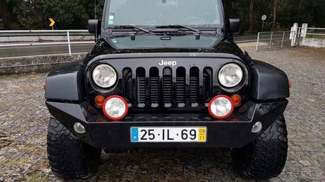Jeep Wrangler • 2009 • 80,000 km