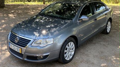Volkswagen Passat • 2006 • 250,000 km