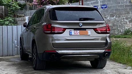 BMW X5 • 2017 • 86,000 mi