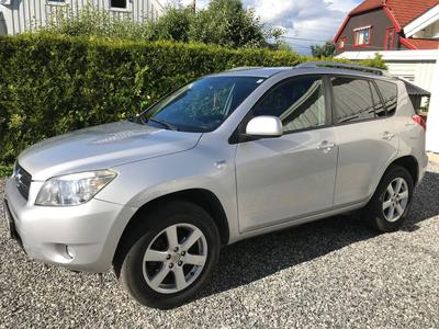 Toyota RAV4 • 2007 • 130,000 km