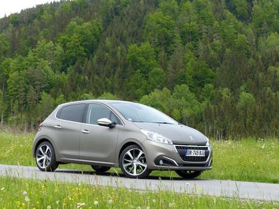 Peugeot 2008 • 2014 • 52,271 km