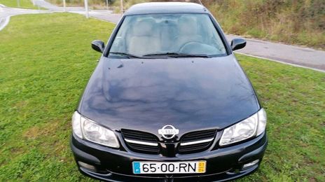 Nissan Almera • 2001 • 180,000 km