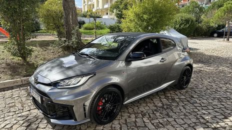 Toyota Yaris • 2024 • 10,000 km